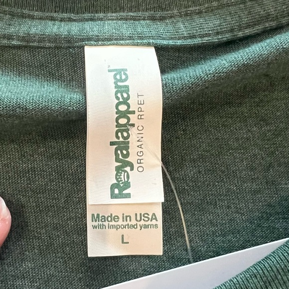 Golf tee- Life Is Full of Important Choices - size L - Made in the USA - NWT - Picture 3 of 3